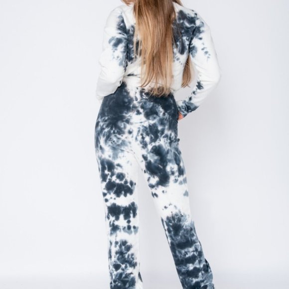 NWT Black Tie Dye Sweatshirt & Jogger Lounge Set - Picture 7 of 7